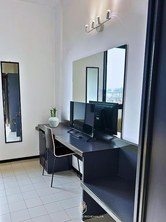 Verdemilia Hotel Anzola dell'Emilia Ngoại thất bức ảnh